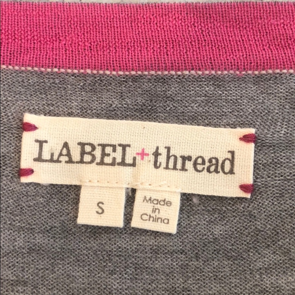 Label + thread sweater - Picture 7 of 8